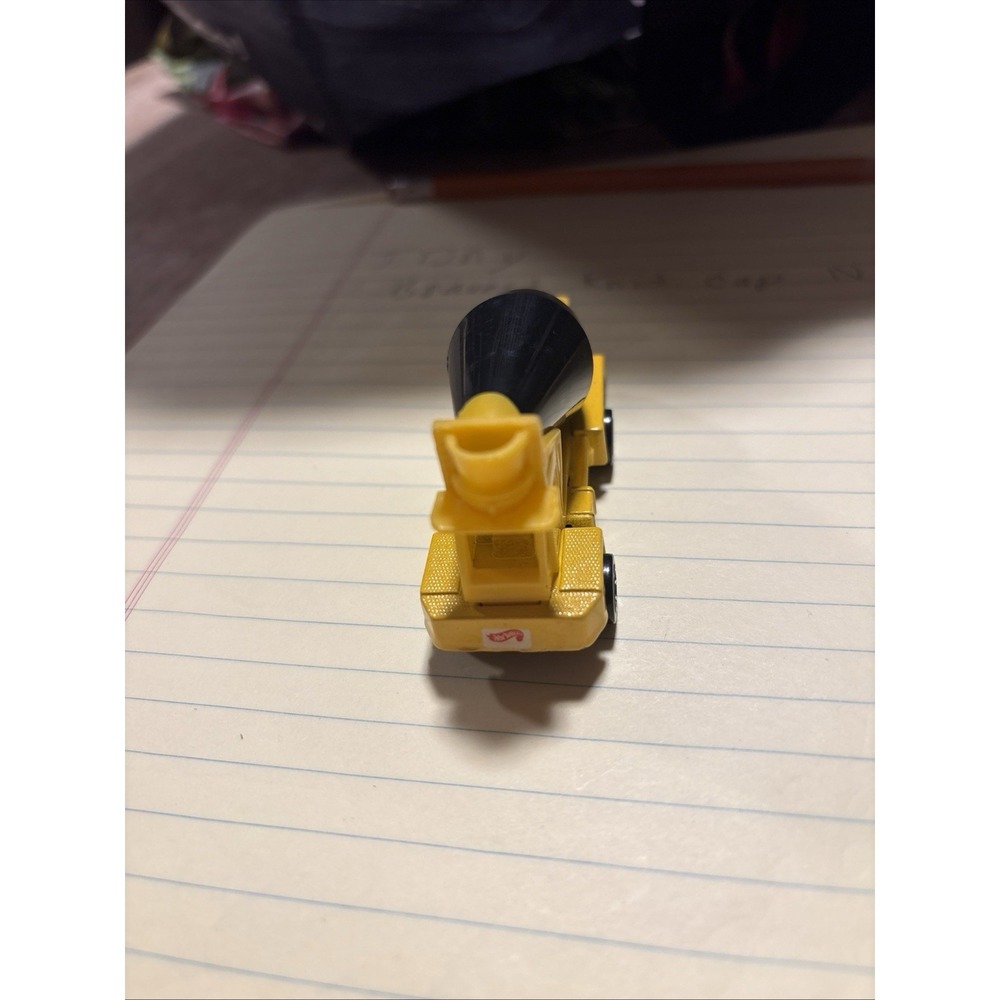 Mattel Hot Wheels Oshkosh Cement Mixer Yellow Diecast Toy Truck 1995 Malaysia
